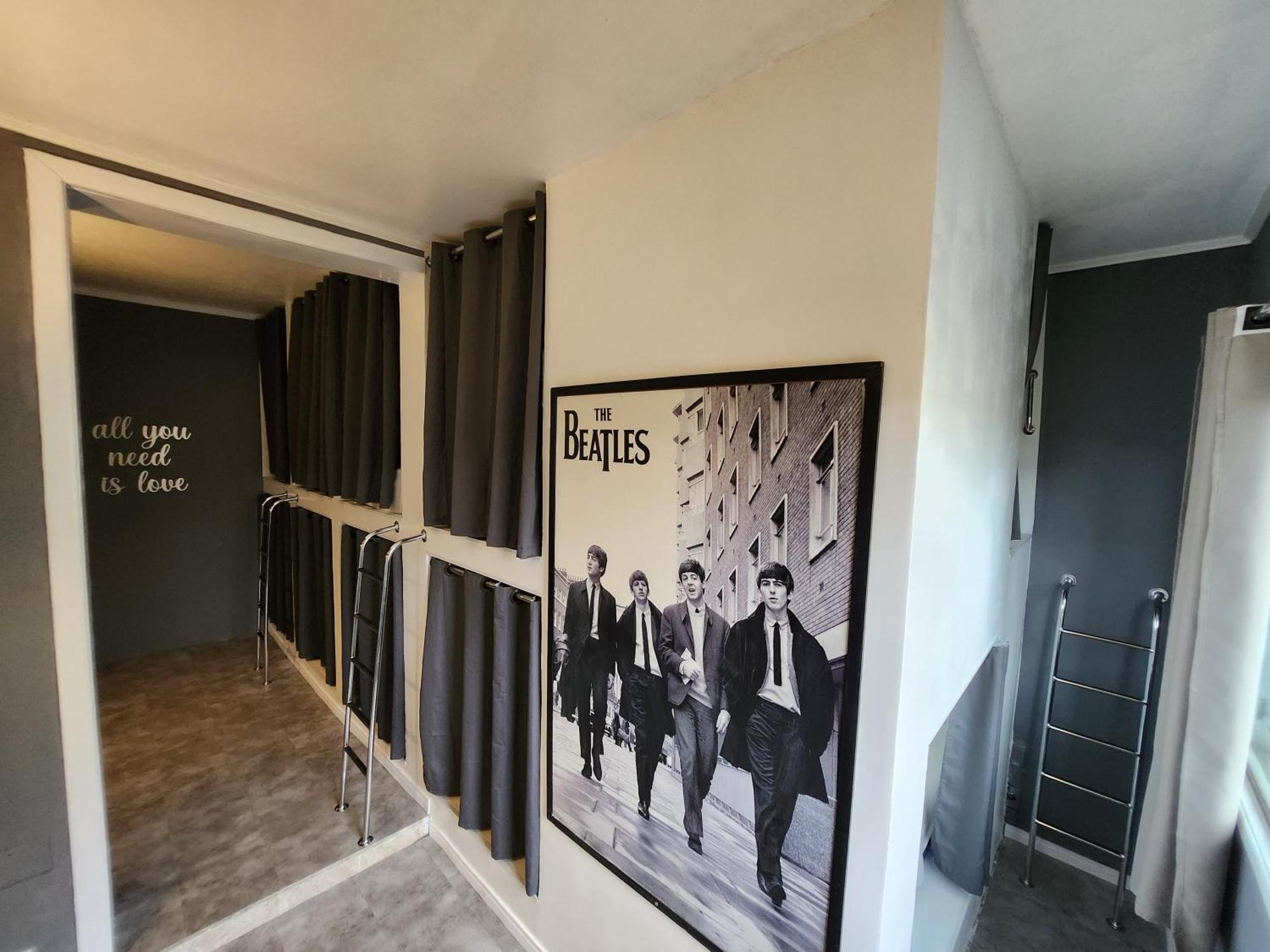 Vila Rock Hostel - Proximo Allianz Parque, Vila Madalena, Av Paulista, Hospital Das Clinicas Incor Fmusp São Paulo Eksteriør billede